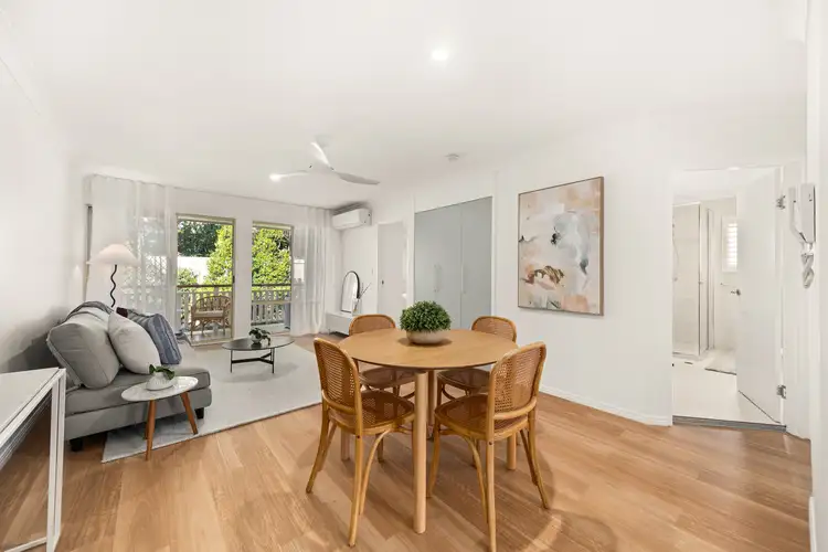 Main view of Homely apartment listing, 6/27 Wooloowin Avenue, Wooloowin QLD 4030
