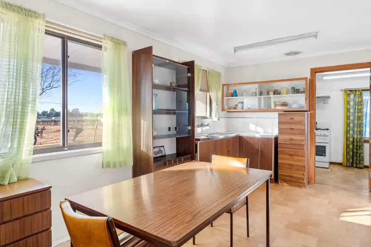 Sixth view of Homely house listing, 125 Old Sturt Highway, Barmera SA 5345