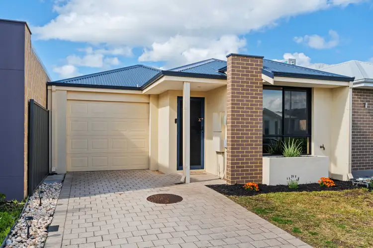 Main view of Homely house listing, 21 Ullswater Chase, Aveley WA 6069