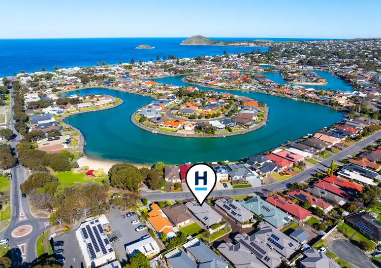 Second view of Homely house listing, 1/8 Matthew Flinders Drive, Encounter Bay SA 5211