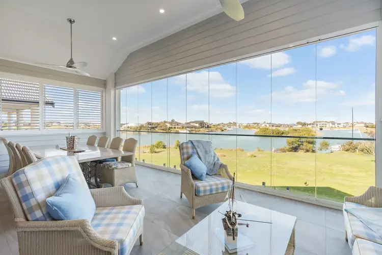 16 Providence Place, Hindmarsh Island SA 5214