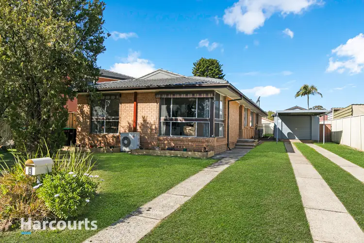 8 Bradman Avenue, St Clair NSW 2759