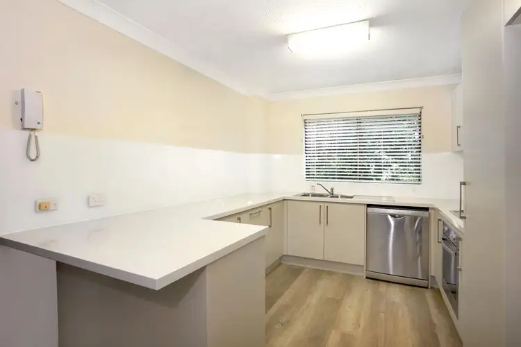 Main view of Homely unit listing, 5/6 Lenneberg Street, Southport QLD 4215