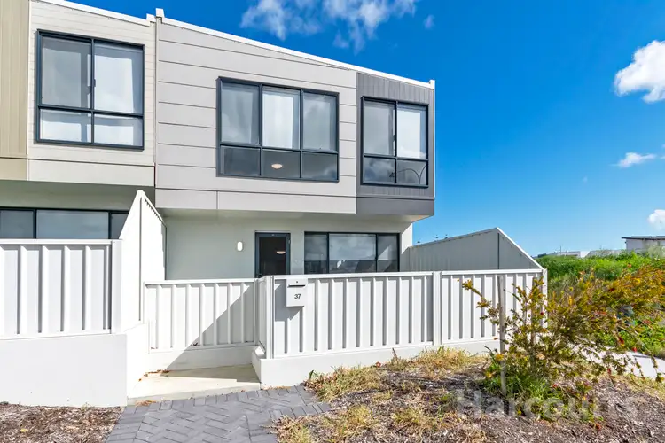37 Lower Keys Drive, Clarkson WA 6030