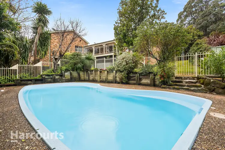 4 Anderson Place