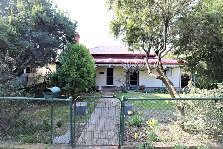 5 Justin Street, Cootamundra NSW 2590