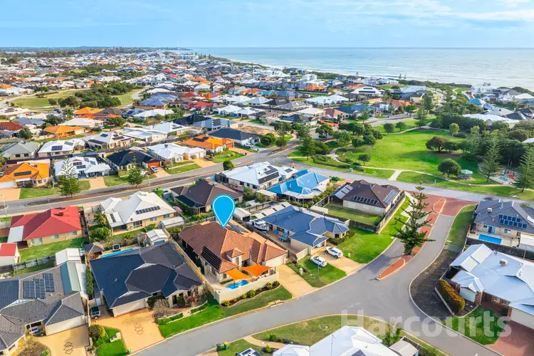 Second view of Homely house listing, 5 Discovery Cove, Halls Head WA 6210