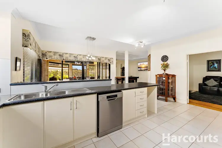 Sixth view of Homely house listing, 5 Discovery Cove, Halls Head WA 6210