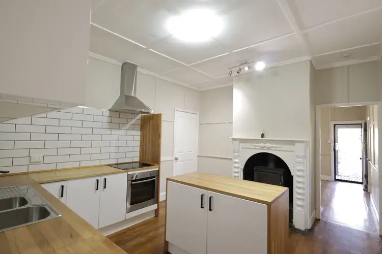 2 Wood Street