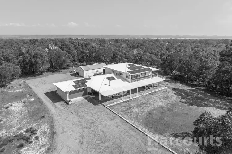 71 Gaston Crescent, Lake Clifton WA 6215