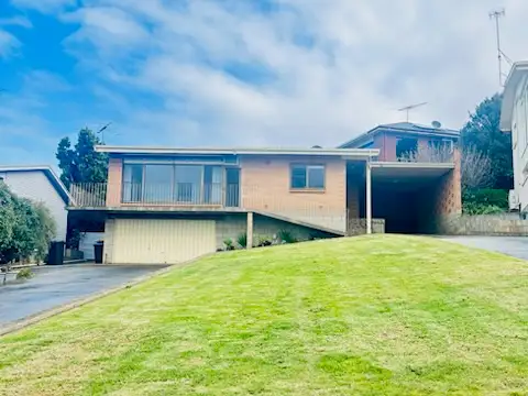 13 Cakebread Road