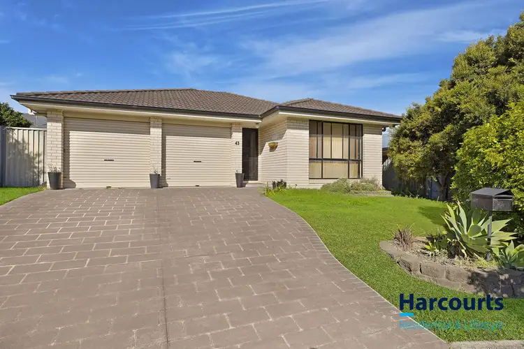 43 Settlement Drive, Wadalba NSW 2259