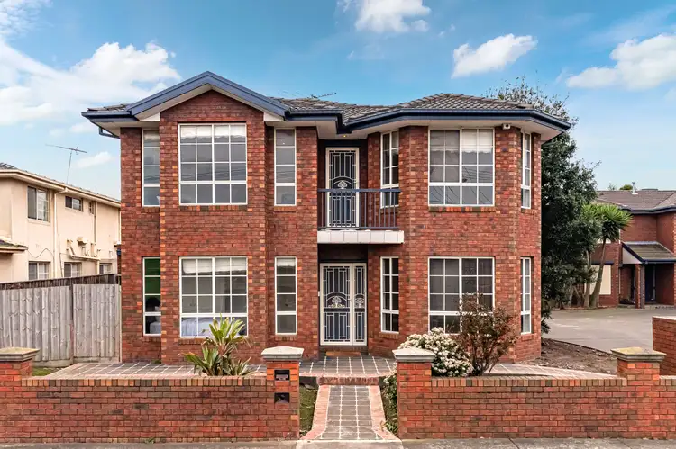 Second view of Homely house listing, 4/38 Benaroon Drive, Lalor VIC 3075