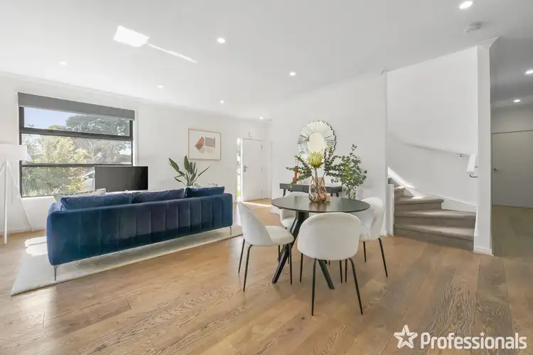 Fifth view of Homely house listing, 32 Oakes Avenue, Clayton South VIC 3169