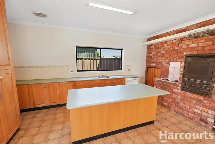 Fifth view of Homely house listing, 31 Jenkinson Avenue, Horsham VIC 3400