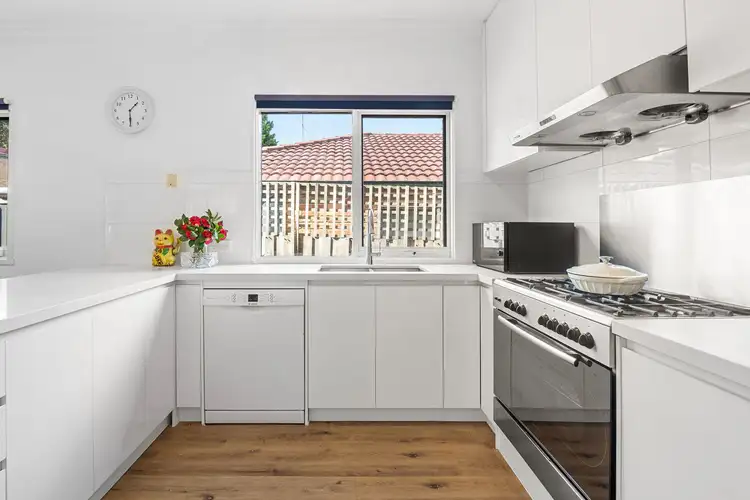 Fifth view of Homely house listing, 15 Woodside Close, Somerville VIC 3912