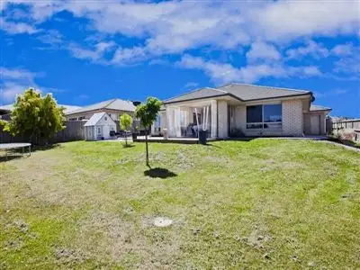 Fourth view of Homely house listing, 3 Bellis circuit, Cranbourne South VIC