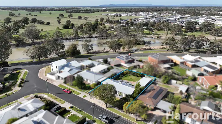 44 Gillespie, Horsham VIC 3400