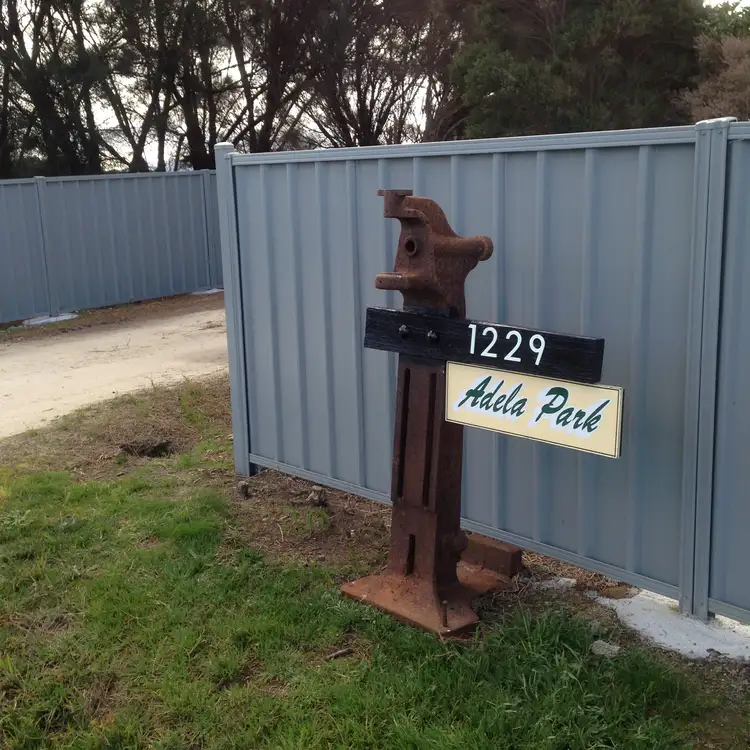 1229 Coast Road, Lady Barron TAS 7255