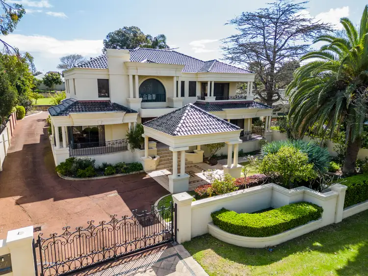 27 Macleod Road, Applecross WA 6153
