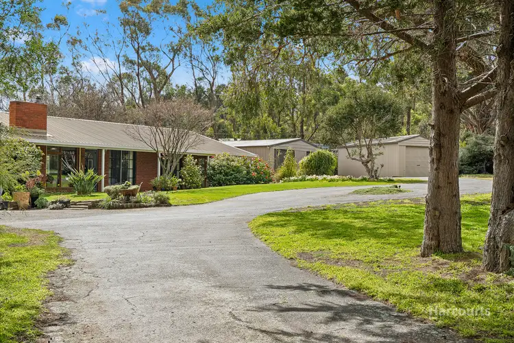 165 Nowra Road, Roches Beach TAS 7170