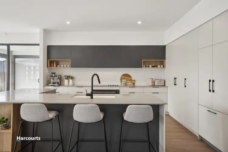 59 Sale Street, Huonville TAS 7109