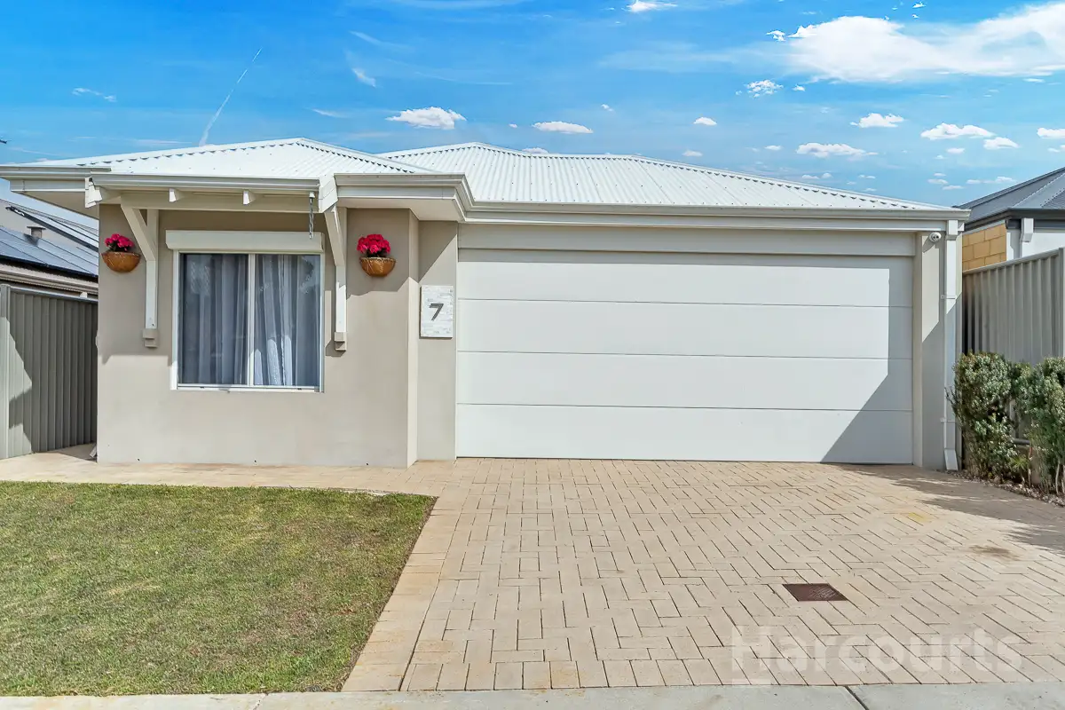 Main view of Homely house listing, 7 Aquamarine Street, Eglinton WA 6034