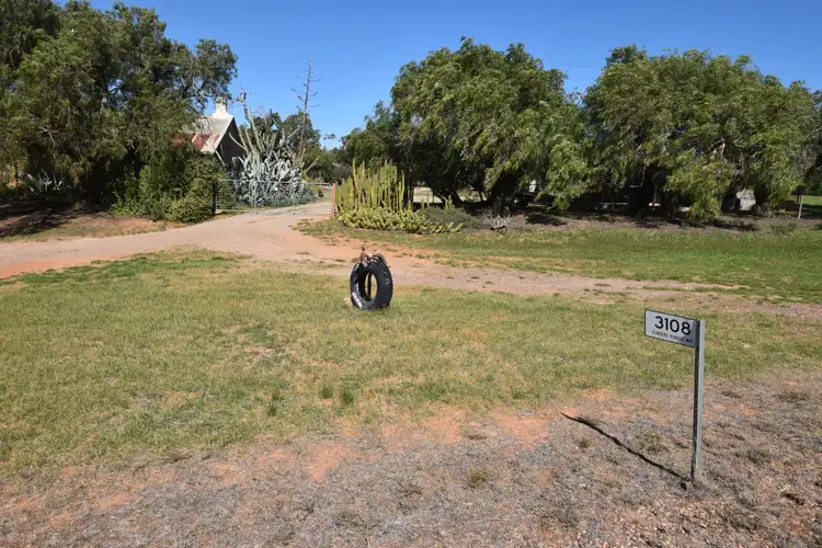 3108 Flinders Ranges Way
