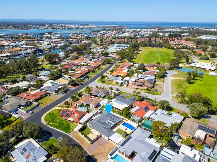 Second view of Homely house listing, 10 Talbot Close, Halls Head WA 6210