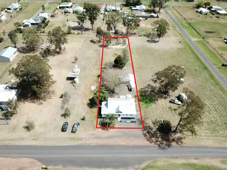 21 Macintyre Street, Leyburn QLD 4365