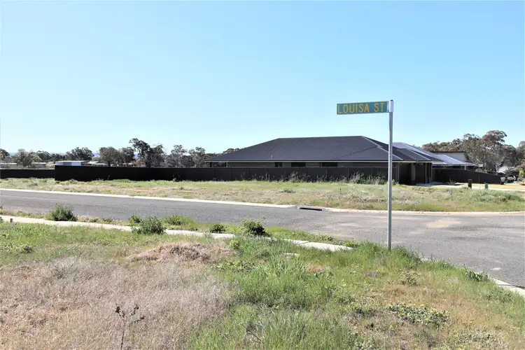3 Louisa Street, Cootamundra NSW 2590