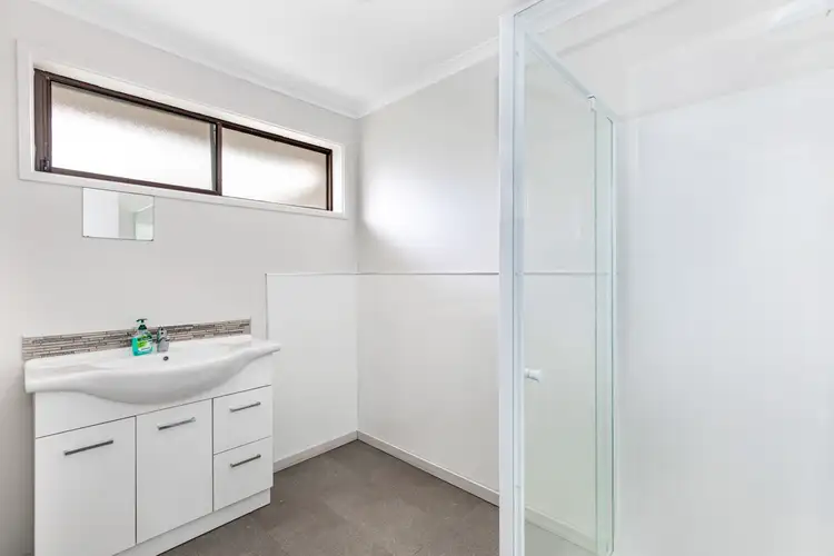 Sixth view of Homely house listing, 102 Lilac Avenue, Kerang VIC 3579