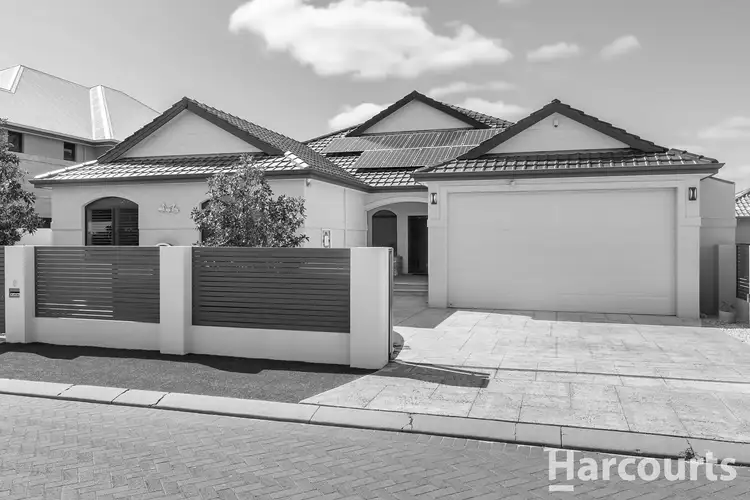 8 Brindabella Crescent, Halls Head WA 6210