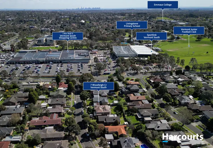 Second view of Homely house listing, 7 Woodleigh Crescent, Vermont South VIC 3133