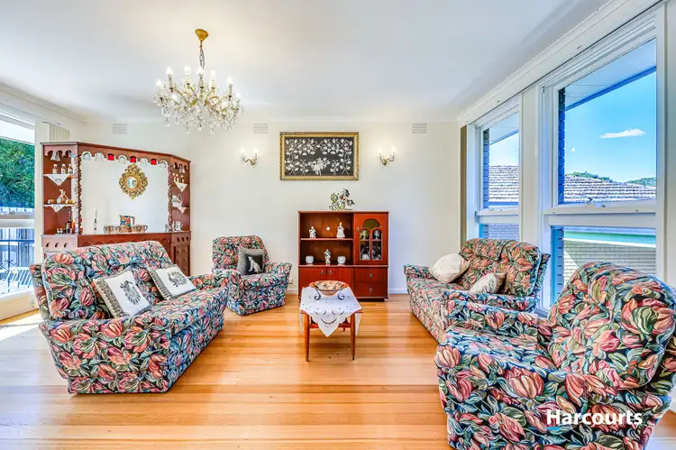 Fourth view of Homely house listing, 7 Woodleigh Crescent, Vermont South VIC 3133