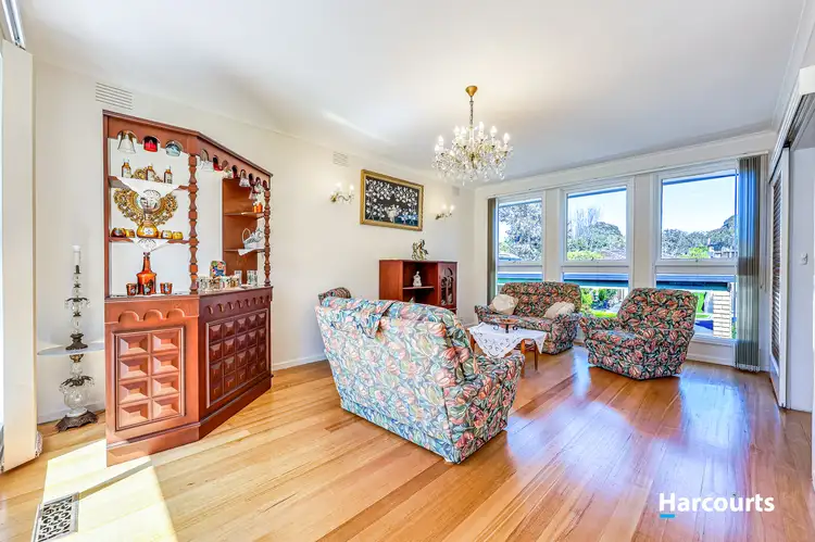 Fifth view of Homely house listing, 7 Woodleigh Crescent, Vermont South VIC 3133
