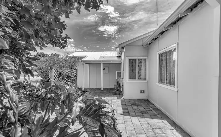 10 Lanyon Street, Mandurah WA 6210
