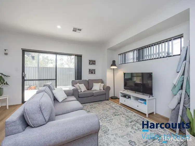 Fifth view of Homely house listing, 10 Raphoe Loop, Bullsbrook WA 6084