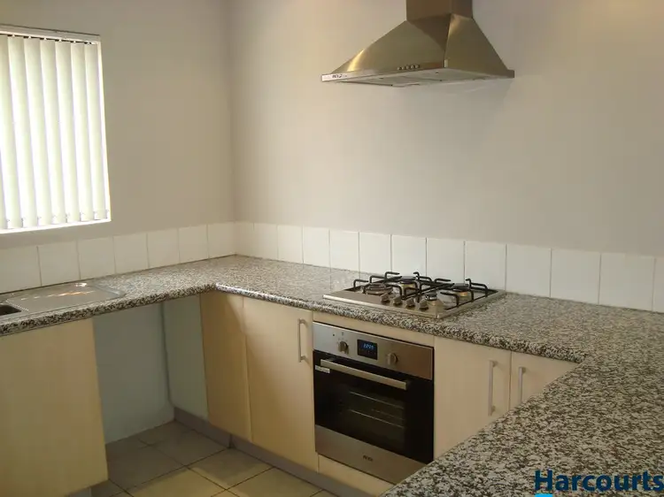Sixth view of Homely unit listing, 2/8 Toledo Close, Cannington WA 6107