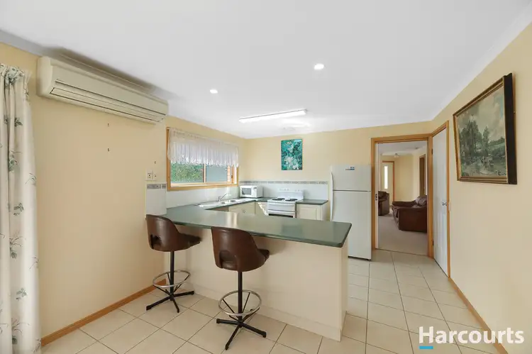 Fifth view of Homely unit listing, 2/1 Cambridge Court, Leongatha VIC 3953