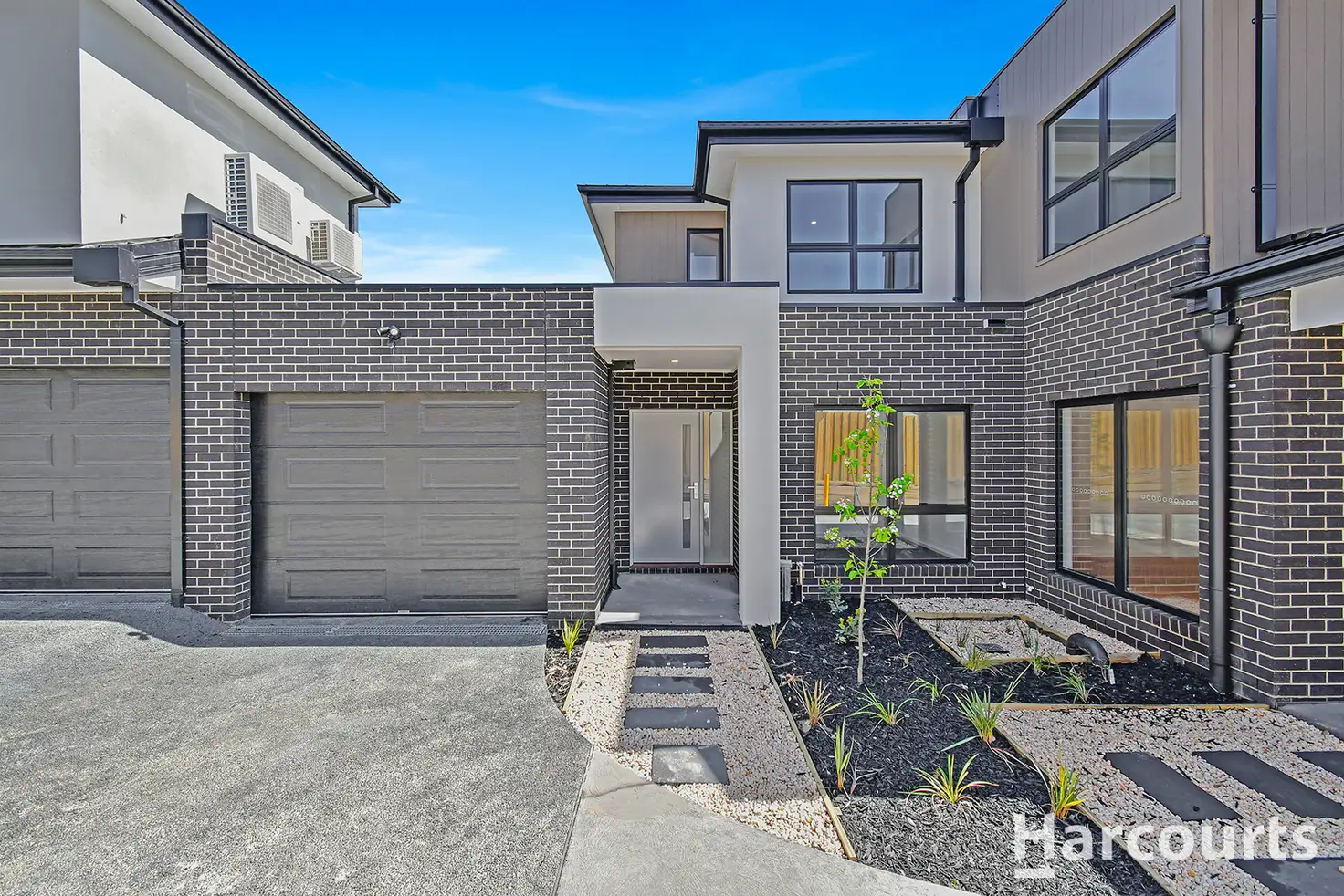 Main view of Homely townhouse listing, 2/61 Boronia Road, Vermont VIC 3133