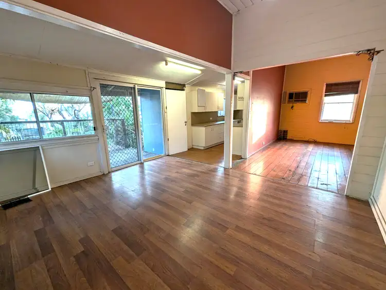 8 Alick Street, Park Avenue QLD 4701