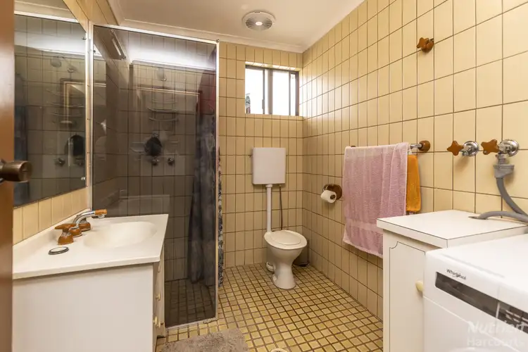 Sixth view of Homely unit listing, 1/4 Undoolya Road, East Side NT 870