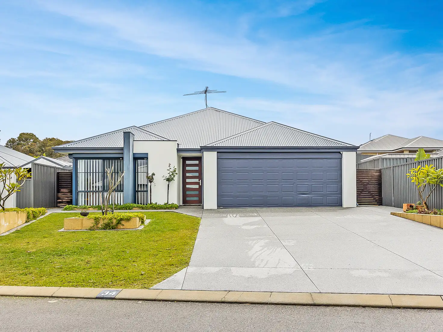 Main view of Homely house listing, 34 Ballybofey Loop, Bullsbrook WA 6084