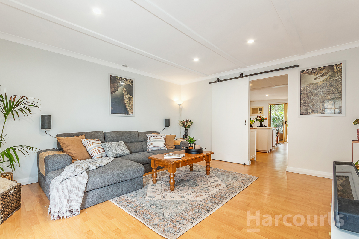 Sixth view of Homely semi-detached listing, 10B Beelara Way, Wanneroo WA 6065