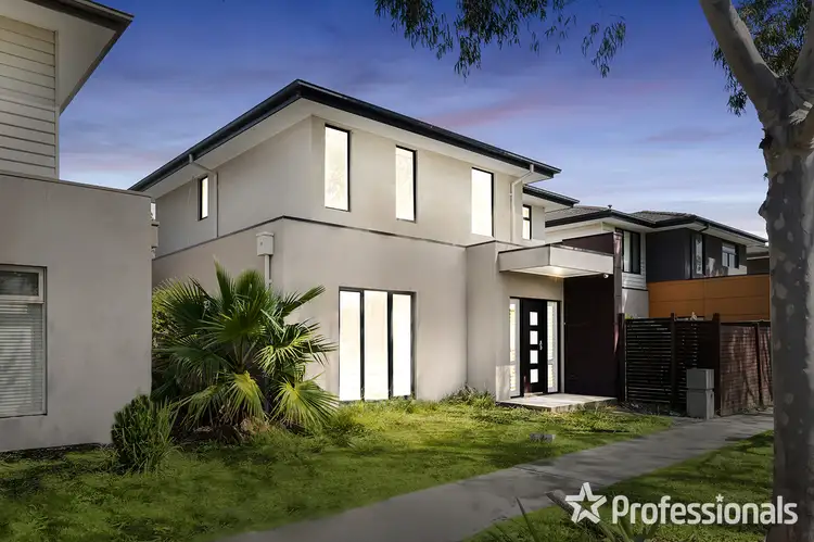 13 Keylana Drive