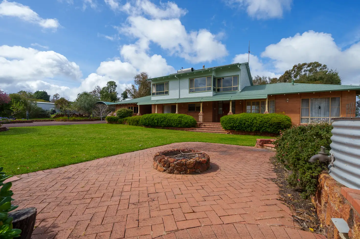 Main view of Homely house listing, 31 Caniroglen Court, Manjimup WA 6258