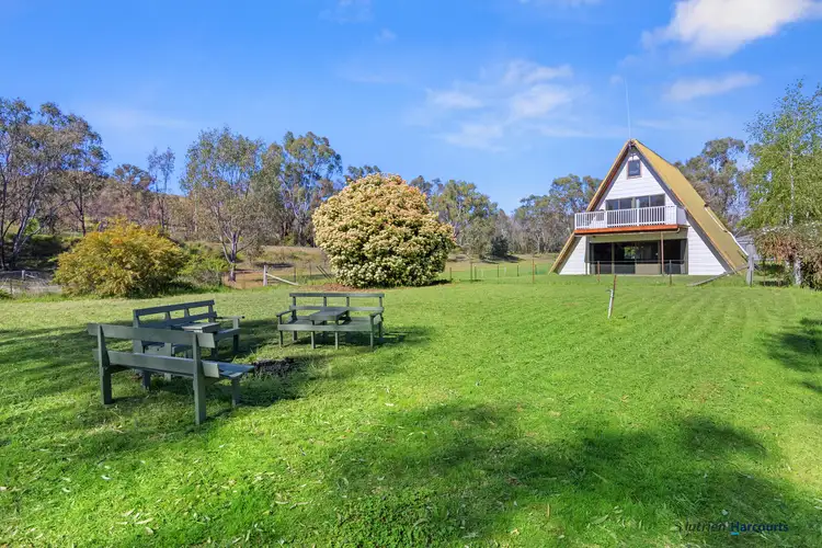 10 Hillcrest Road, Bonnie Doon VIC 3720