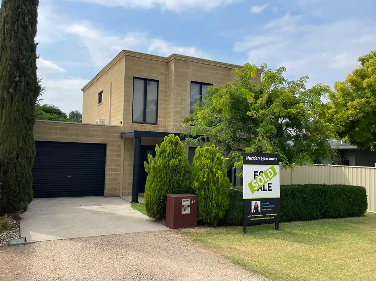 34 Kitchen Street, Mansfield VIC 3722