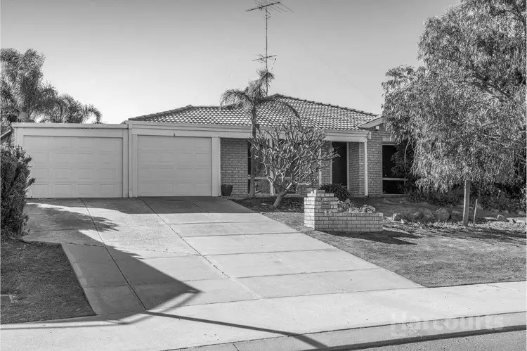 39 Casuarina Drive, Halls Head WA 6210